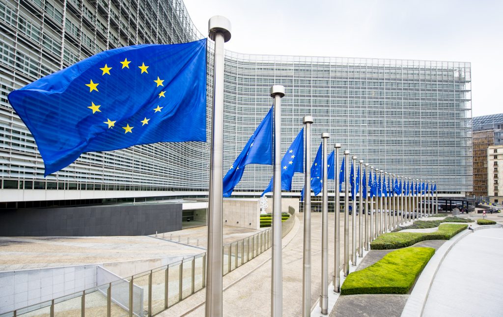 EU unioni komissio parlamenttio